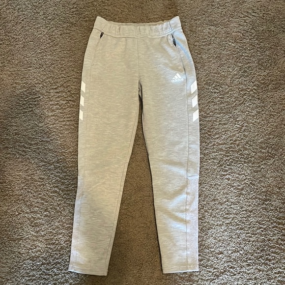 Youth medium Adidas sweat pant - Picture 1 of 5